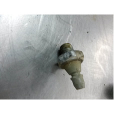 102M017 Engine Oil Pressure Sensor For 96-97 Saturn SL2  1.9